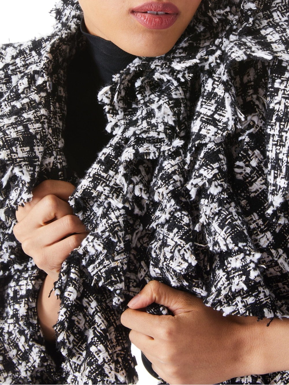 NWT Alice + Olivia Tweed BRITTON RUFFLED CROPPED 3/4 SLEEVE JACKET Size Medium - Picture 4 of 11